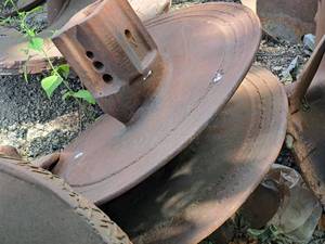 lot 529 image: Auger Part 30x30