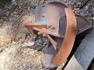 lot 536 image: Auger Part 20x20
