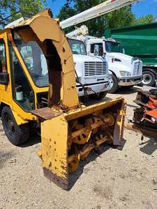 lot 439 image: Trackless Vehicles Limited B3 51 BlowerSweeper Attachment