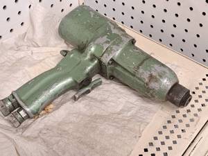 lot 907 image: Hydraulic Impact Wrench H4500R