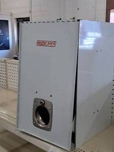 lot 949 image: Knaack Weatherguard Full Size PUVan File Box