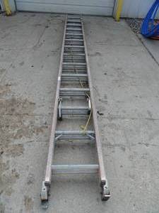 Fiberglass Extension Ladder
