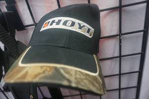 lot 52 image: Allen Camo Fanny Pack Gear Bag With Hoyt Baseball Cap