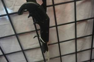 lot 82 image: True Fire Pistol Grip Caliper Release