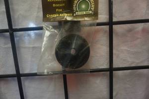 lot 85 image: Carolina Archery Whisker Biscuit Replacement Arrow Rest