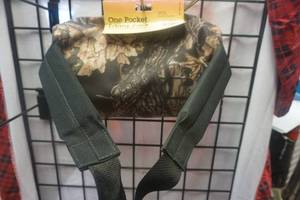 lot 122 image: Smart Rig Brand Model 11500 One Pocket Camo Fanny Pack With Quick Release Buckle