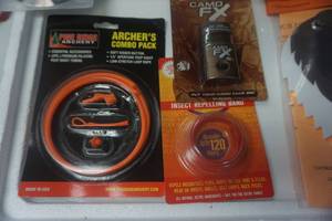 lot 150 image: Archers Bow Accessory Package