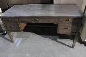 lot 28 image: Foremost Home - Wood Pedestal Desk (30 x 60 x 28)