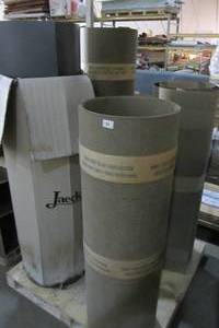 lot 36 image: Pallet Of Veneers