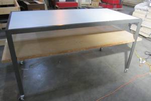 lot 45 image: Rolling RetailCommercial Table