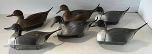 lot 76 image: Group Of 1950s-60s Plasti-Duk Rubber Inflatable Decoys USA Neumann & Bennetts S10 Pintail 4 Male  2 Females