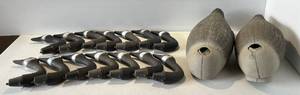 lot 80 image: 14 Canadian Goose  Bend Neck Field Decoys With 8 Stakes & Mesh Bag