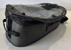 lot 102 image: BMW R1100 Rt Tank Bag Made In Germany ( Foam Worn On Botton Sticky )