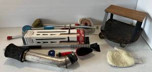 lot 179 image: Misc. Automotive Items