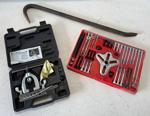 lot 236 image: Group Misc. Tools Including Single & Double Flaring Tool, Wheel Puller And More
