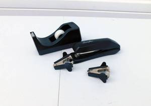 lot 44 image: Swingline Stapler, 2 Staple Removers and Tape Dispenser