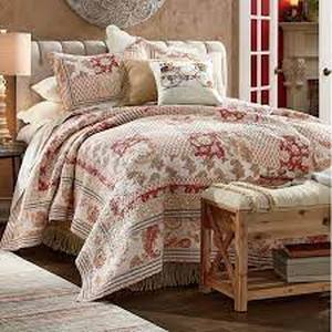 lot 2 image: Abriana Oversized Quilt - Spice - King