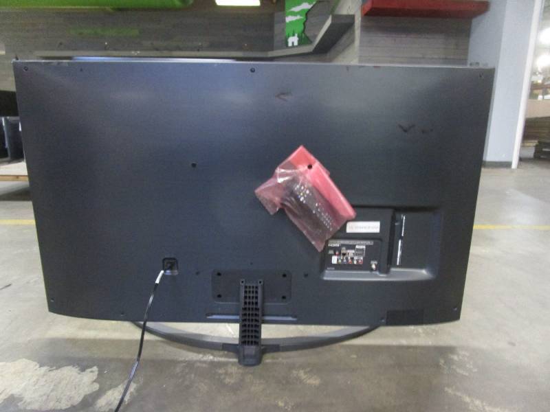 lot 707 image: LG 55NANO81ANA Alexa Built-in NanoCell 81 Series 55 4K Smart UHD NanoCell TV (2020) - $350.00 Reserve