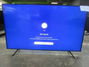 lot 750 image: Samsung 65 Class 4K (2160P) Smart QLED TV (QN65Q6DTAFXZA)