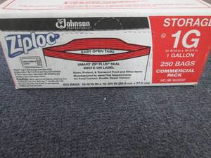Case of 250 Ziploc 1 Gallon Storage...