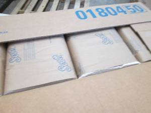Damaged Case Scott MultiFold Towels...