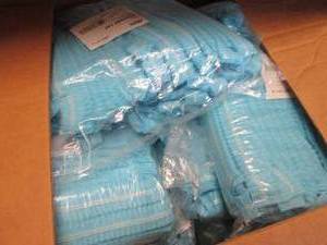 Box of Blue Bouffant Caps 21 inch...