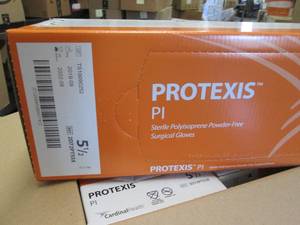 Case of 200 pr Protexis Polyisopren...