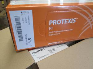 Case of 200 pr Protexis Polyisopren...