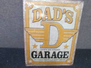 Metal Dads Garage Sign 16x12.5 inc...