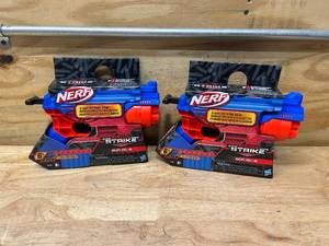 lot 42 image: NERF Lot of 2- Alpha Strike Boa RC-6