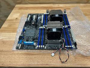 lot 24 image: ASUS Z10PE-D16 Server Motherboard