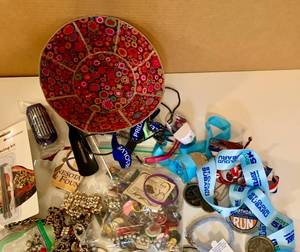 lot 15 image: Bag of Costume Jewelry, Medals,