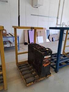 lot 550A image: Battery Handling Systems Battery Roller Charger Stand 3S15-2