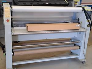 lot 586 image: Lightning Lam 54 Laminator