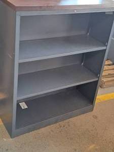 lot 792 image: Hon Wood Top  Metal Bookcase 3-shelf