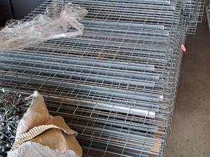 lot 807 image: Lot of (14) Pallet Racking Wire Metal Grates