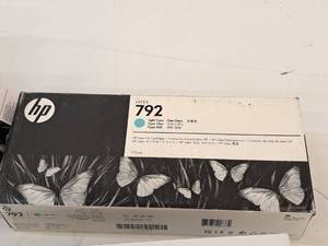 lot 602 image: Lot of (1) HP Latex 792 Light Cyan Ink Cartridge