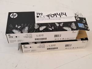 lot 606 image: Lot of (2) HP Latex 792 Black Ink Cartridges