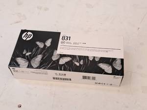 lot 608 image: Lot of (1) HP Latex 831 Optimizer Ink Cartridge
