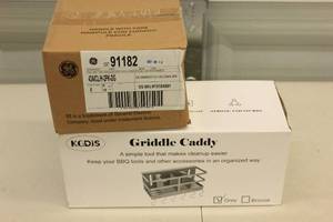 lot 83 image: 6pc Incandescent Light Bulbs  Griddle Caddy