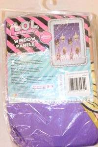 lot 124 image: L.O.L. Surprise Window Panels 2pc