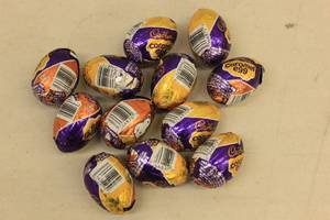 lot 205 image: 12ct Cadbury Caramel Egg Candy
