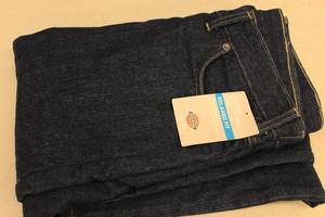lot 299 image: Dickies Womens 5-Pocket Flannel Lined Jean Straight Leg Relaxed Fit Size 22 Regular