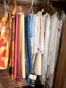 Lot of fabric Tablecloths