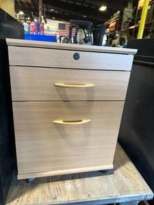 3-Drawer Cabinet