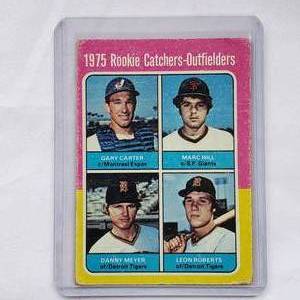 lot 46 image: 1975 Rookie Catchers-Outfielders Gary Carter, Marc Hill, Danny Meyer, Leon Robers Topps No. 620