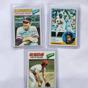 lot 59 image: Lot of 3 Pete Rose N.L. All-Stars 1977 Topps No. 450, Dave Winfield 1983 Topps No. 770, Gaylord Perry 1977 Topps No. 152