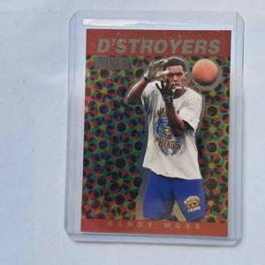 lot 102 image: Randy Moss Rookie Skybox Destroyers 4 of 15 D