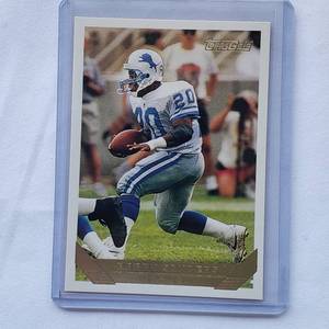 lot 108 image: Barry Sanders 1993 Topps Gold No. 190