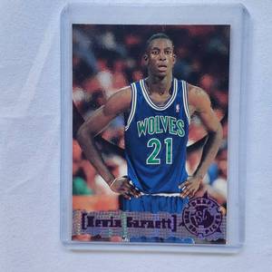 lot 133 image: Kevin Garnett Rookie 1996 Topps No. 343
